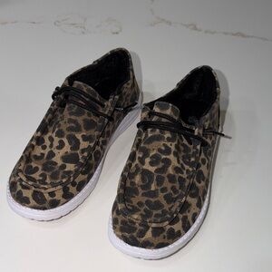 Leopard Print Lace Up Canvas Shoes | 36 or US 5